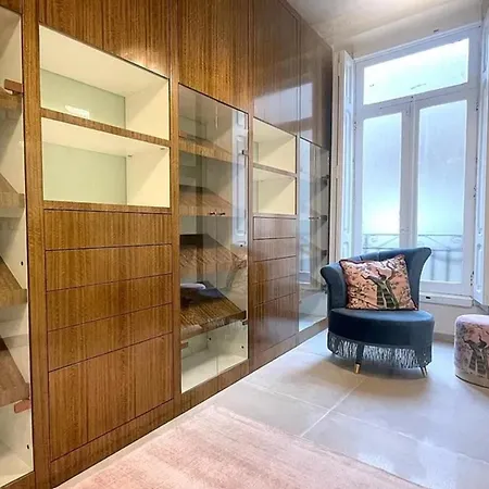 Apartamento Encantador De 3 Llits A *